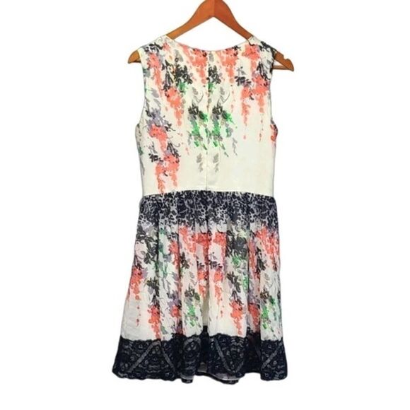 Betsey Johnson Dress Size 6 Multicolor Lace Trim Sleeveless - Picture 2 of 7